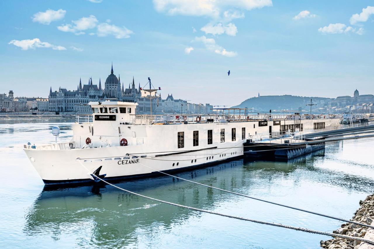 Onriver - Ms Cezanne Botel 4*