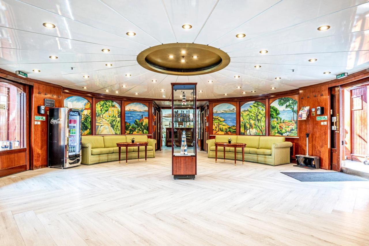 Botel Onriver - Ms Cezanne 4*