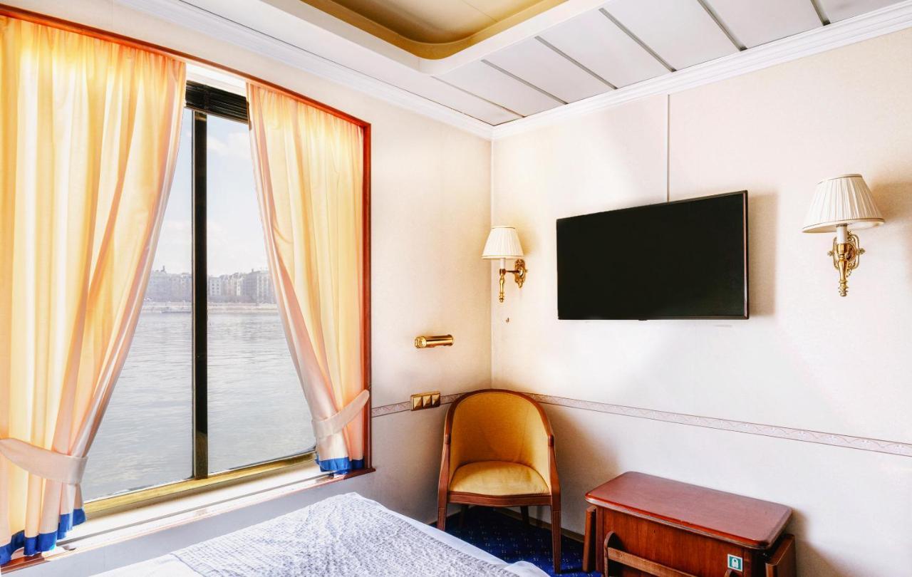 Onriver - Ms Cezanne Botel 4*