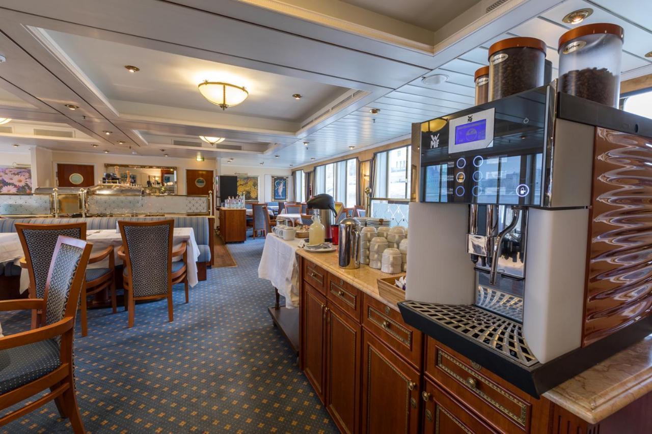 Onriver - Ms Cezanne 4* Budapešť