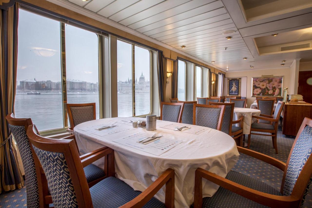 Onriver - Ms Cezanne 4* Budapešť