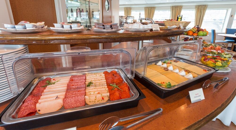 Onriver - Ms Cezanne 4* Budapešť